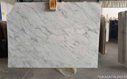 Calacatta Oro