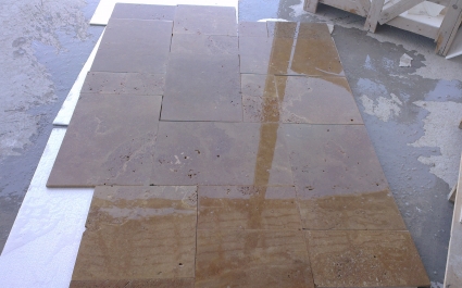 Noche Travertine - Cross Cut