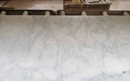 Carrara (with Crystal)