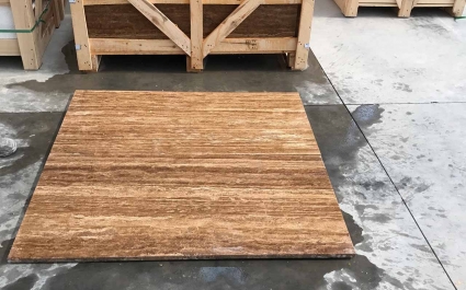 Noche Travertine - Vein Cut