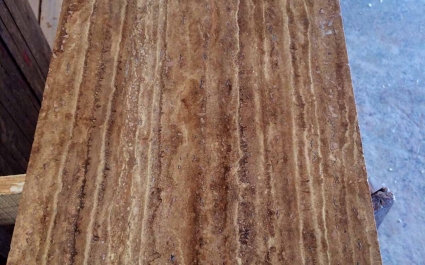 Noche Travertine - Vein Cut