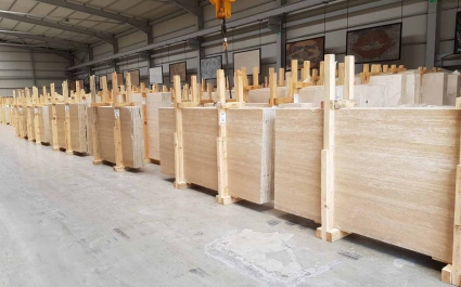 Light Travertine - Slab